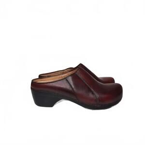 Dansko Women's Burgundy Leather Slip-On Clogs Size 41